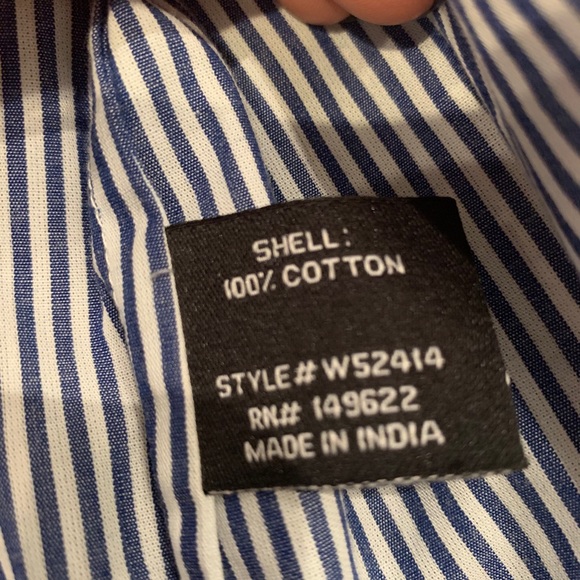 “Walter baker” open shoulder button up blouse. - Picture 5 of 9